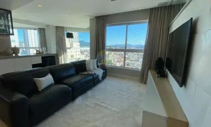 Apartamento com 3 quartos à venda na Rua 801, 46, Centro, Balneário Camboriú