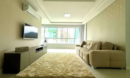 Apartamento com 3 quartos à venda na Rua 4450, 100, Barra Sul, Balneário Camboriú
