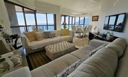 Apartamento com 3 quartos à venda na Rua 4100, 21, Centro, Balneário Camboriú