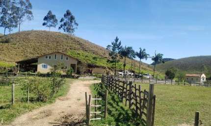 Fazenda para Venda em São Luís do Paraitinga, RURAL, 2 dormitórios, 1 suíte, 1 banheiro, 10 vagas
