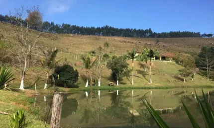 Sítio para Venda em Nazaré Paulista, BAIRRO DO RIBEIRÃO ACIMA, 2 dormitórios, 1 suíte, 1 banheiro, 3 vagas