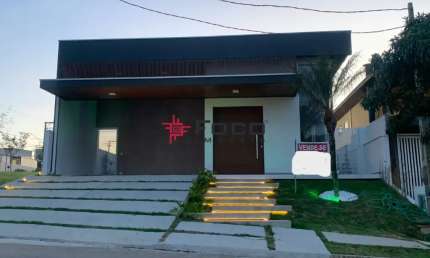 Casa com 3 dormitórios para Venda no Terras do Vale