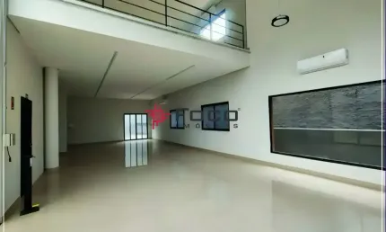 Loja / Salão / Ponto Comercial para alugar, 275m² área útil - Jardim das Indústrias