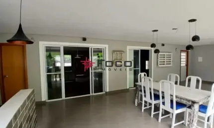 Casa no Condomínio Urbanova Premiun / 4 dormitórios sendo 1 suíte / Espaço gourmet / 337m² de terreno / 230m² de construção / São José dos Campos