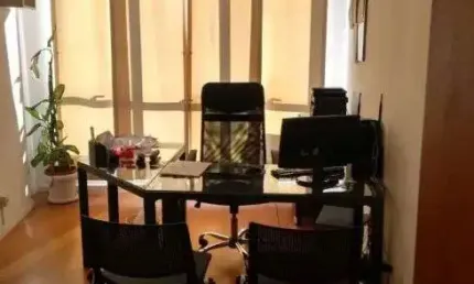 Sala Comercial à Venda – Rua da Conceição, nº 188 – Centro, Niterói