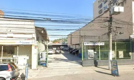 Loja com Galpão e Estacionamento à Venda – Barreto, Niterói