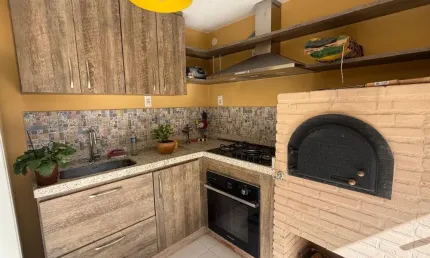 Excelente casa no condomínio ubá iv – conforto, lazer e qualidade de vida!