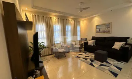Casa com 2 quartos à venda no Caravelle, Londrina 