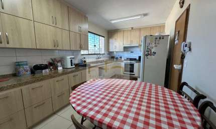 Casa com 3 quartos à venda no Santa Mônica, Londrina 