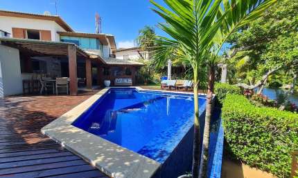 Casa à venda no Porto Busca Vida Resort por R$ 6.000.000,00