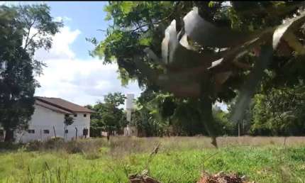 Terreno para chácara dentro de condomínio no interior de São Paulo