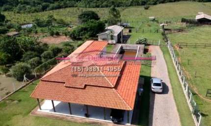 Sitio formado com 2,7 alqueires próximo ao km 154 Castello Branco