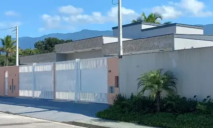 Casa geminada no maitinga a 500 metros da Praia imóvel Novo