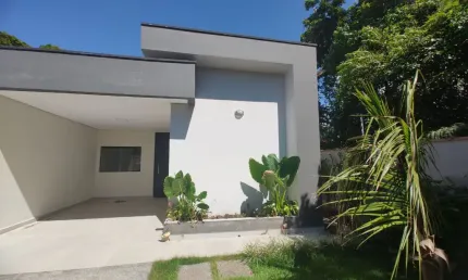 Casa nova à venda 3 dormitórios , a 700 metros da praia  no jardim rio da praia – bertioga/sp