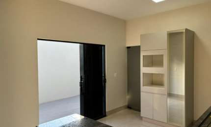 Casa com 3 quartos à venda na Avenida Pedro Ludovico, ,21, Setor Alto das Rosas, Jataí