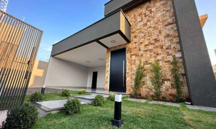 Casa com 3 quartos à venda na Rua 36, 98, Residencial das Brisas, Jataí