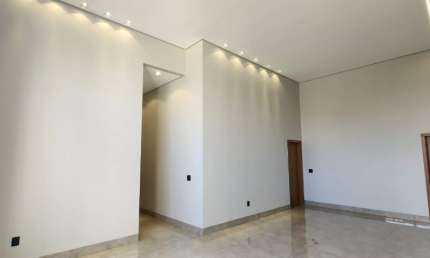 Casa com 4 quartos à venda na Rua 6, 3, Residencial Morada do Sol, Jataí