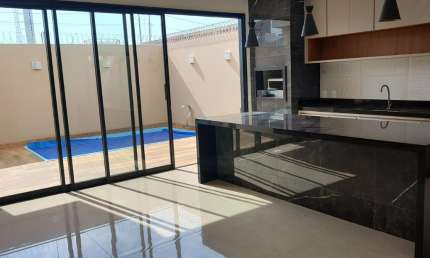 Casa com 3 quartos à venda na Rua RB 2, 1, Residencial das Brisas II, Jataí