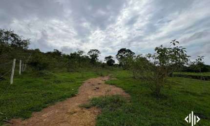 Chácara para venda tem 2500 metros quadrados em Centro - Abadiânia - GO