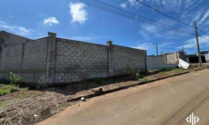 Imóvel para venda possui 412 metros quadrados em Residencial Jardins do Lago - Anápolis - GO