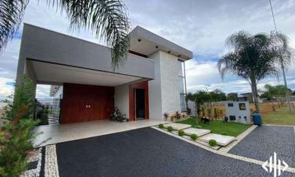 Casa no Condomínio Residencial Gaudi – Anápolis – GO