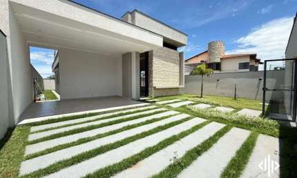Casa com 3 quartos à venda na Rua S-053, 12, Anápolis City, Anápolis