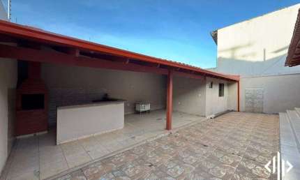 Casa com 3 quartos à venda na Rua PB 26, 21, Parque Brasília 2ª Etapa, Anápolis