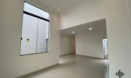 Casa Moderna e Espaçosa no Polocentro – 2ª Etapa com lote 200m² - Anápolis - GO