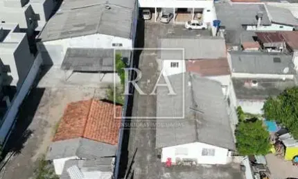 Terreno à venda na Rua Angelina Legat Pasini, Alto Boqueirão, Curitiba por R$ 1.500.000