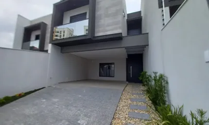 Casa com 3 quartos à venda no América, Joinville 