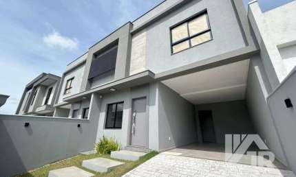 Sobrado alto padrao possui 100 metros quadrados com 3 suites em Camboriu