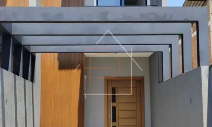 Casa Geminada de Alto Padrão com 1 Suíte e 2 Quartos no São Marcos