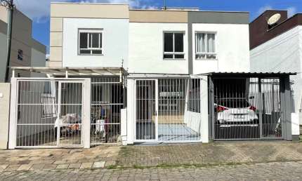 Casa com 2 quartos à venda na Ana Rech, Caxias do Sul , 49 m2 por R$ 240.000