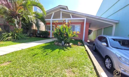 Casa à venda no bairro Cidade Nova - Caxias do Sul/RS