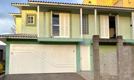 Casa à venda no bairro Salgado Filho - Caxias do Sul/RS
