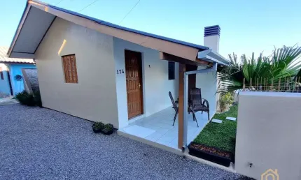 Casa à venda no bairro Industrial - Caxias do Sul/RS
