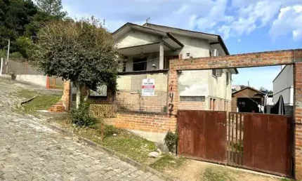 Casa com 3 quartos à venda na Ana Rech, Caxias do Sul 