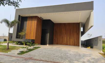 Casa Alto Padrão à Venda no Jardins de Monet – Maringá