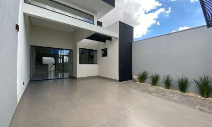 Casa Moderna à Venda no Jardim do Carmo – Conforto, Estilo e Localização Privilegiada