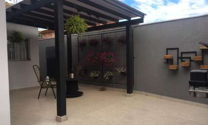 Casa com 2 quartos à venda na Rua Geraldo de Souza, 121, Jardim Paulista, Maringá