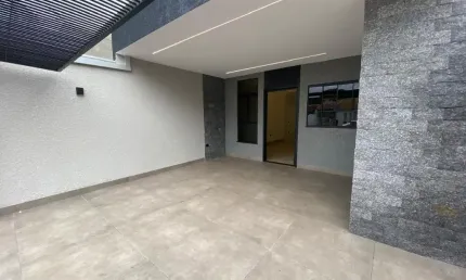 Oportunidade no Guaiapó – Casa com Suíte, Closet e Churrasqueira!