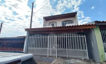 Sobrado para Venda em Sorocaba, Jardim Maria Antônia Prado, 3 dormitórios, 1 suíte, 3 banheiros, 3 vagas