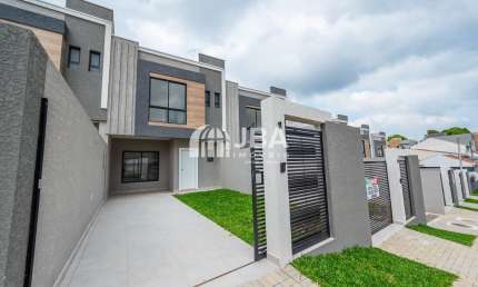 Casa com 3 quartos à venda na Rua Osmário Machado, 345, Xaxim, Curitiba