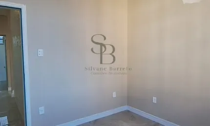 Apartamento 2 quartos (1 suíte) – 70 m² – reformado