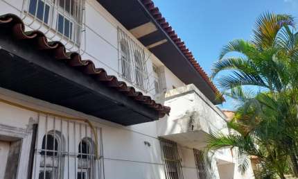 Casa comercial com 3 salas à venda na Rua Goitacazes, 7, São Francisco, Niterói