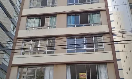 Apartamento no boqueirão, santos com 4 dorms na quandra da praia