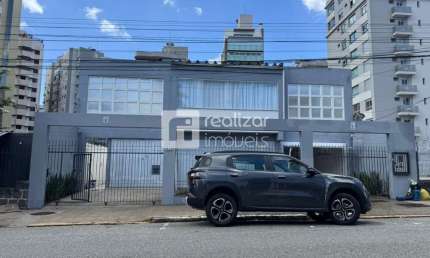 Casa com 5 quartos para alugar no Centro, Florianópolis  por R$ 28.000