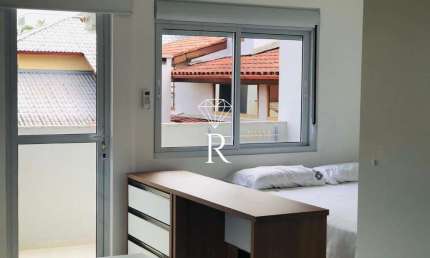 Casa em condomínio fechado com 1 quarto para alugar no Córrego Grande, Florianópolis  por R$ 3.350