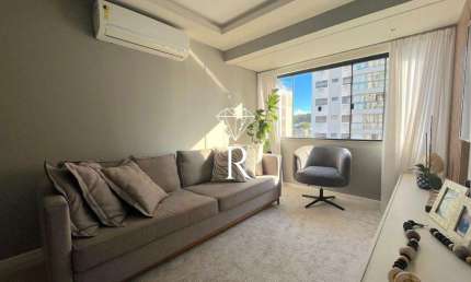 Apartamento com 3 quartos à venda na Agronômica, Florianópolis  por R$ 930.000