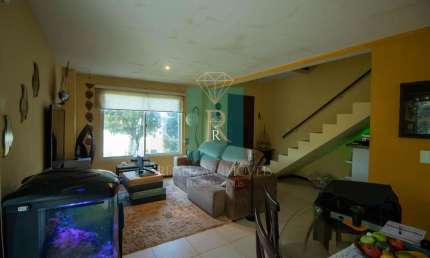 Casa em condomínio fechado com 3 quartos à venda no Campeche, Florianópolis  por R$ 1.800.000